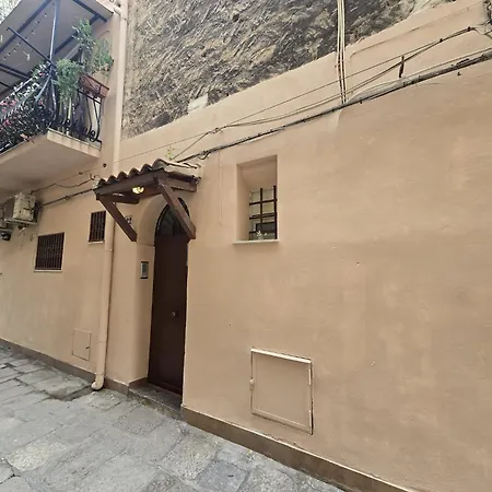 Casa Louisa - Rooftop House * Palermo